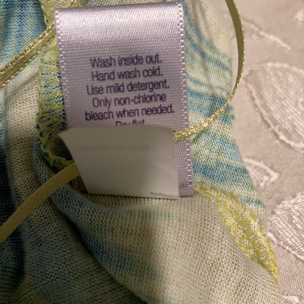 Jennifer Lopez sleeveless summer Blouse Size small - Picture 7 of 12